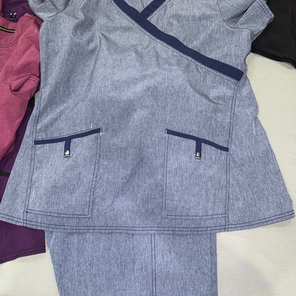 Blue V-Neck Scrubstar Set